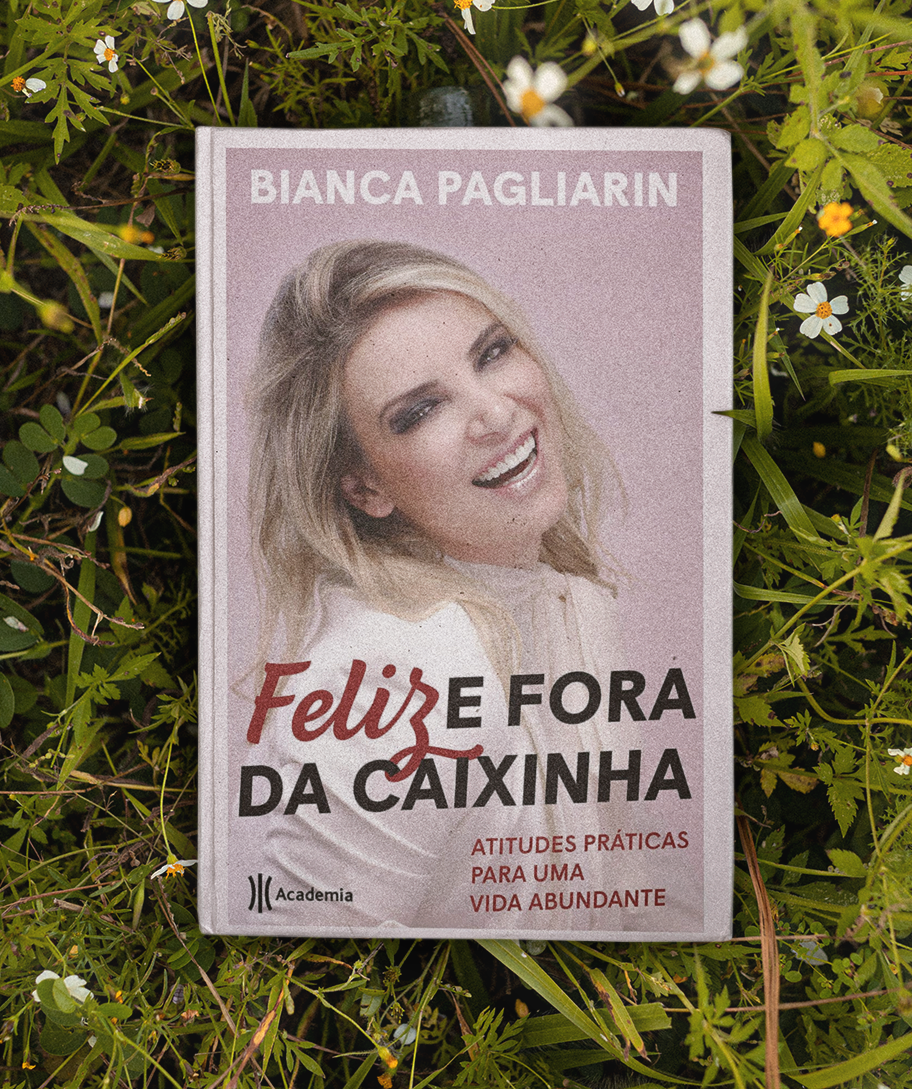 690 por 799 píxeis